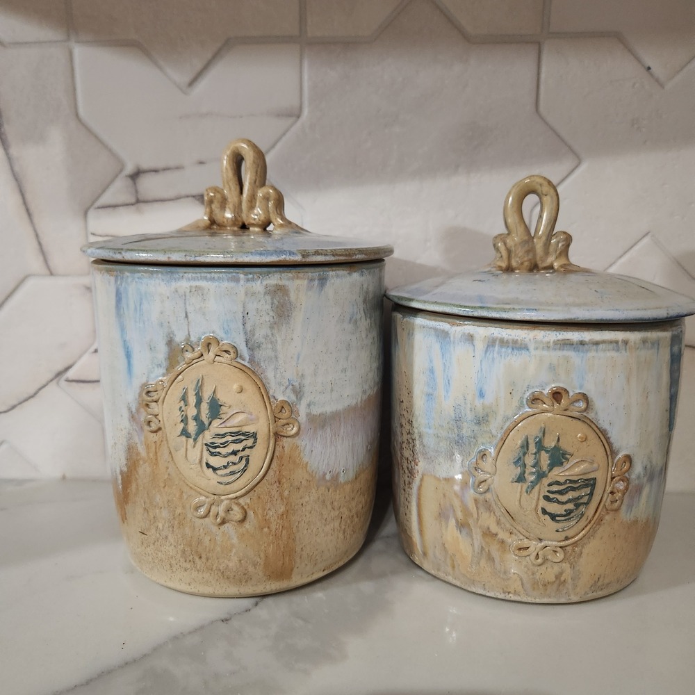 Set‎ of 2 Ceramic Canisters Blue Tan Glazed Landscape Scene Lids